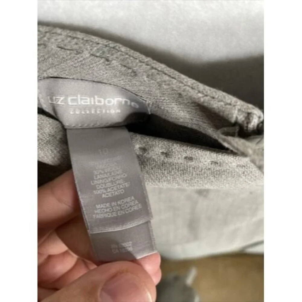 Liz Claiborne academia liz